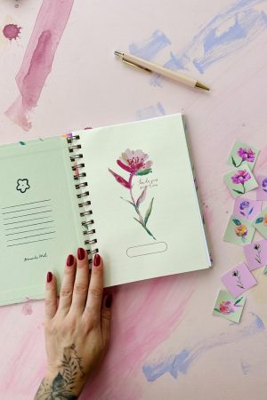 Caderno A5 Flores / 65 folhas pautadas