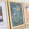 Quadro A4 com Print | Moldura Madeira Pinus - Tu Peux