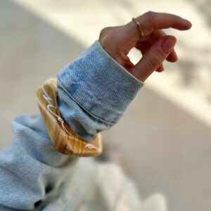 Bracelete de Madeira | Caos e Poesia