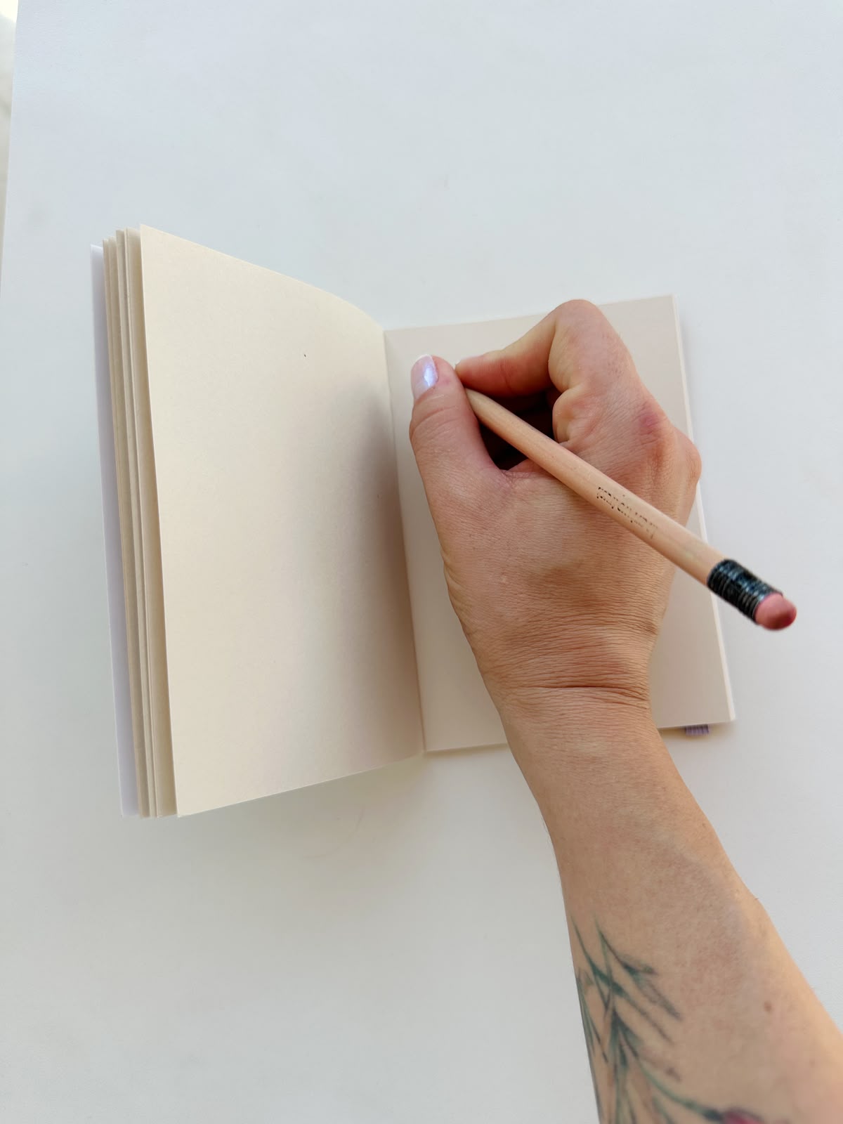 Caderninho de Inspirações em papel pólen | Arqueira - Imagem 5