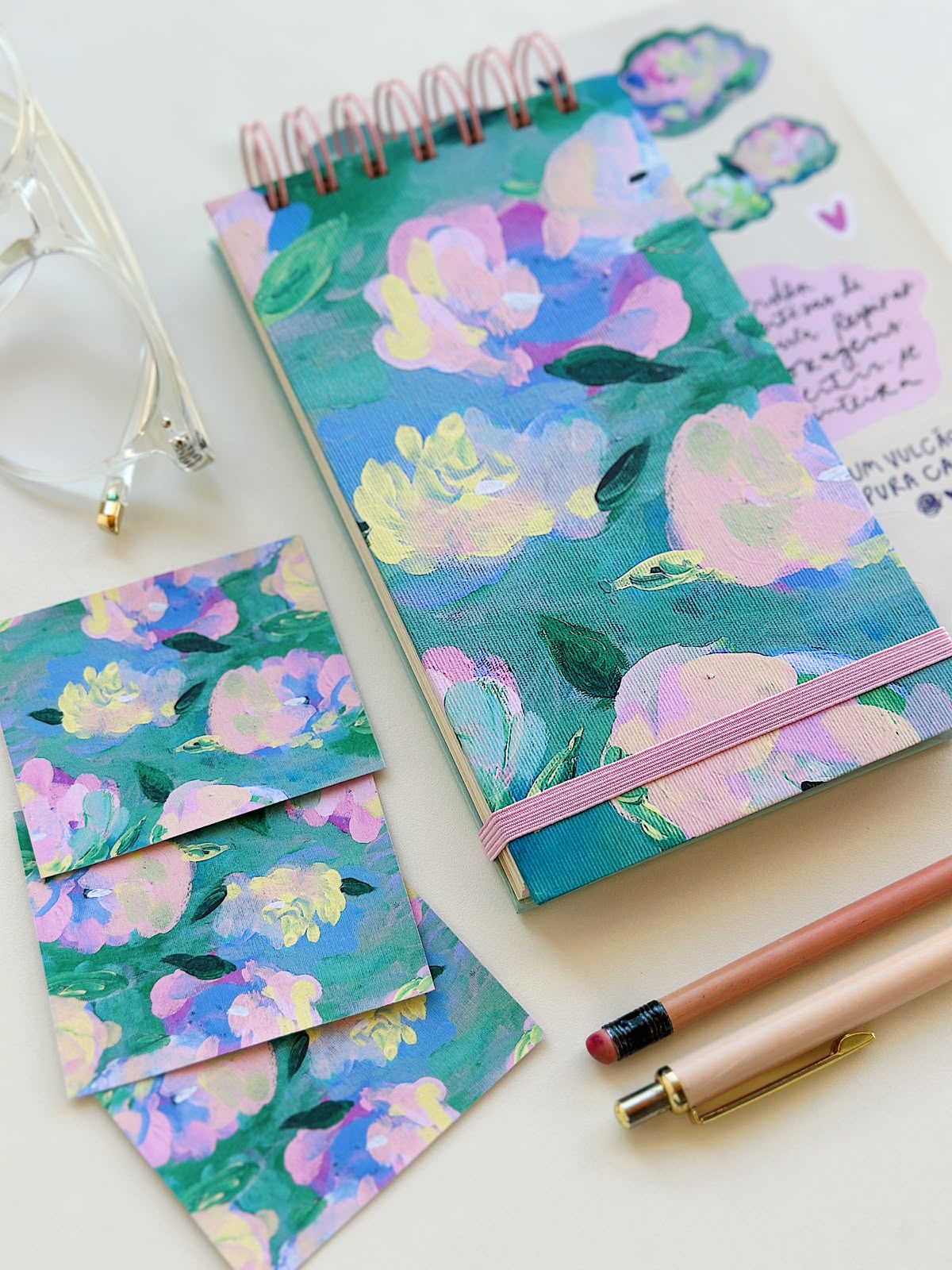 Caderneta Giverny / 100 fl papel pólen + Cartela de Adesivos - Imagem 6