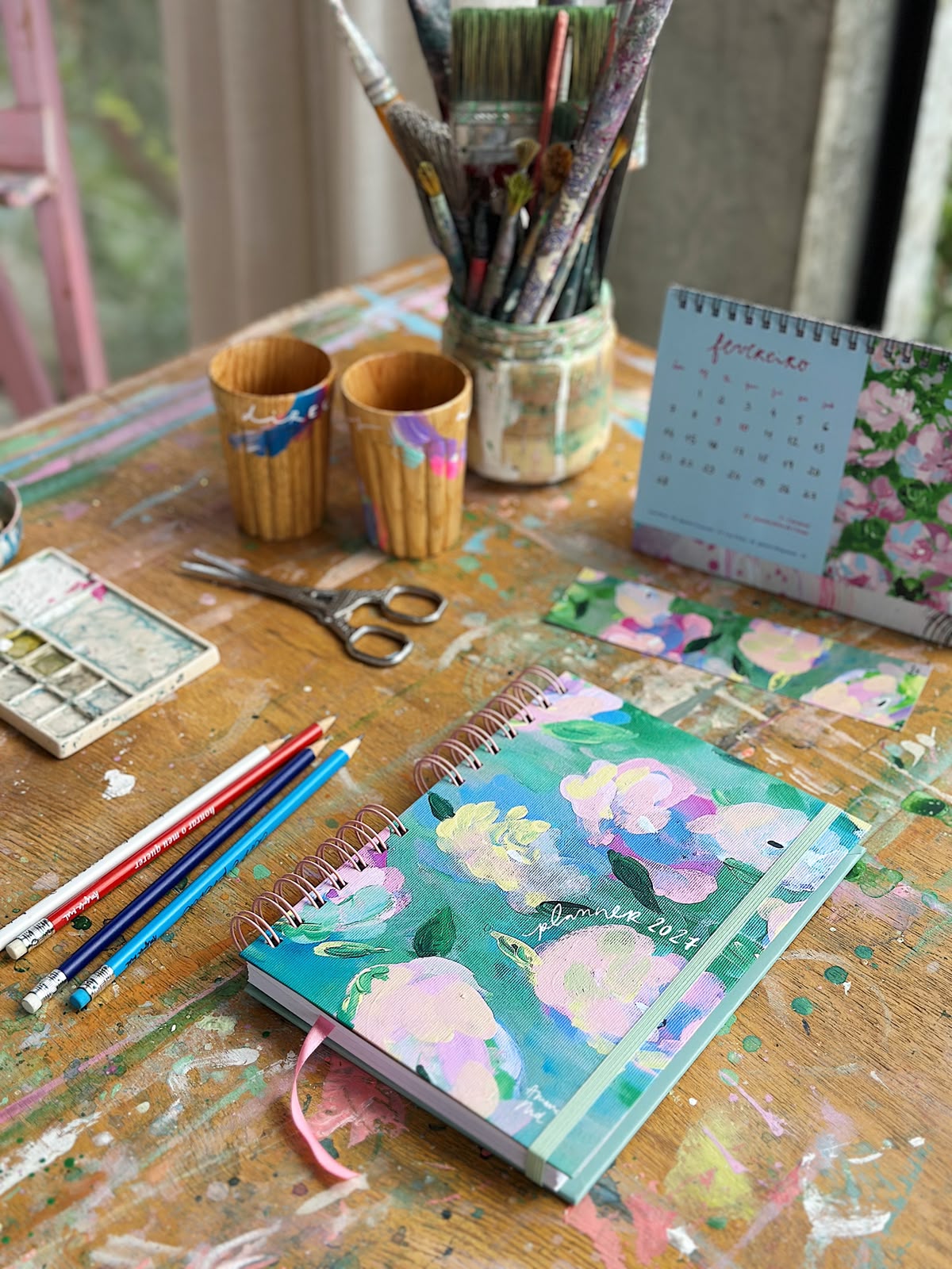 Planner 2027 | Giverny + Lápis - Imagem 2