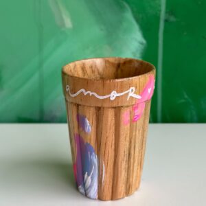 Copo de madeira | Coragem e amor